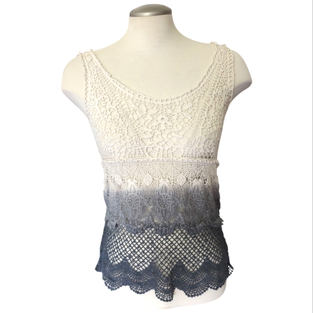 AE Crochet Lacy Tank Top Ombre Gray And Cream Boho Size Small